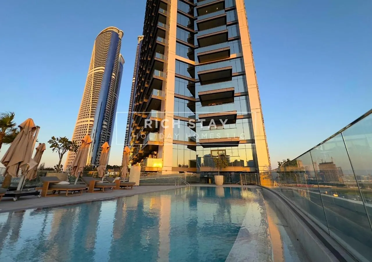 Sleek 2Br In Nobles, Business Bay Apartment Dubai